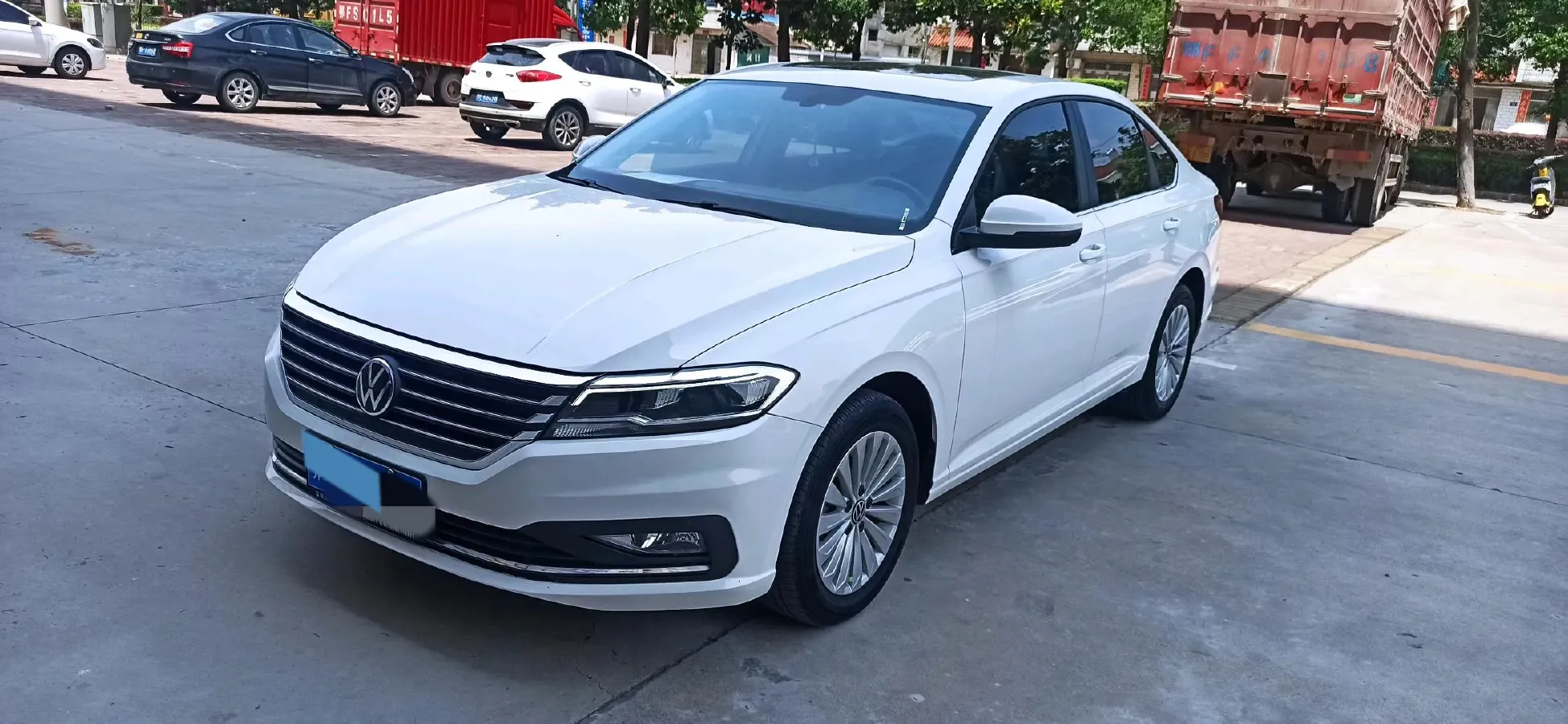 2023 Volkswagen Lavida 1.5L 110HP L4 6AT,autocango,china used car exporter,china ev exporter,chinese used car exporter,chinese used ev exporter