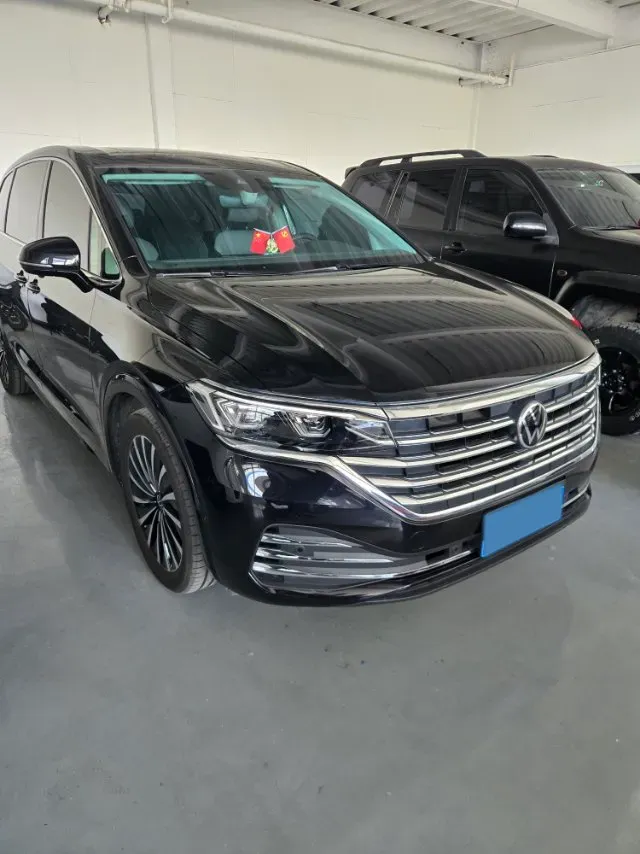 2024 Volkswagen Viloran 2.0T 220HP L4 7DCT,autocango,china used car exporter,china ev exporter,chinese used car exporter,chinese used ev exporter