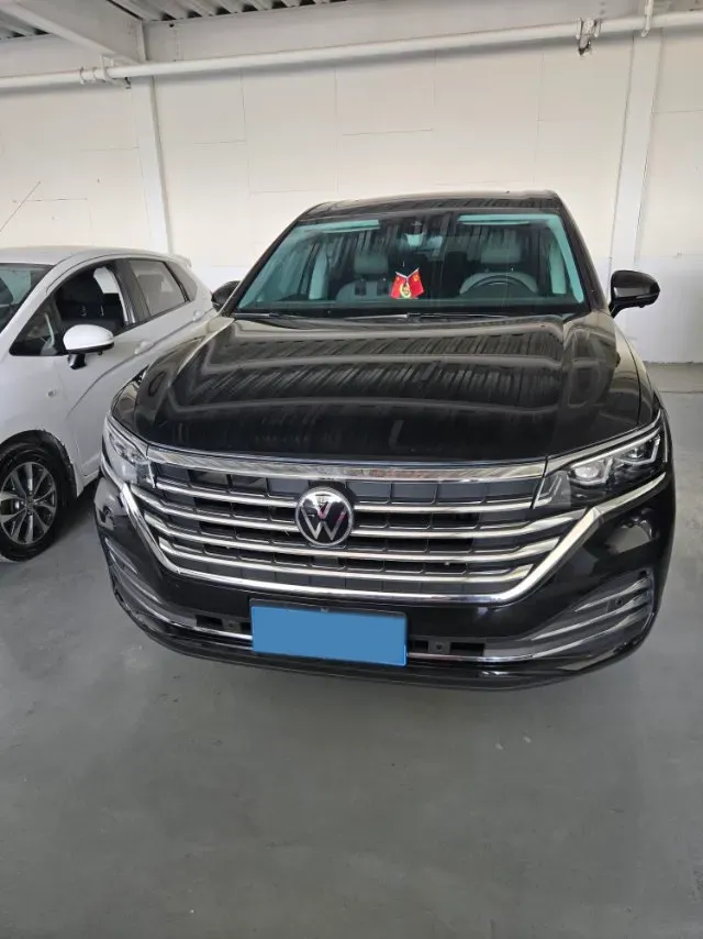 2024 Volkswagen Viloran 2.0T 220HP L4 7DCT,autocango,china used car exporter,china ev exporter,chinese used car exporter,chinese used ev exporter