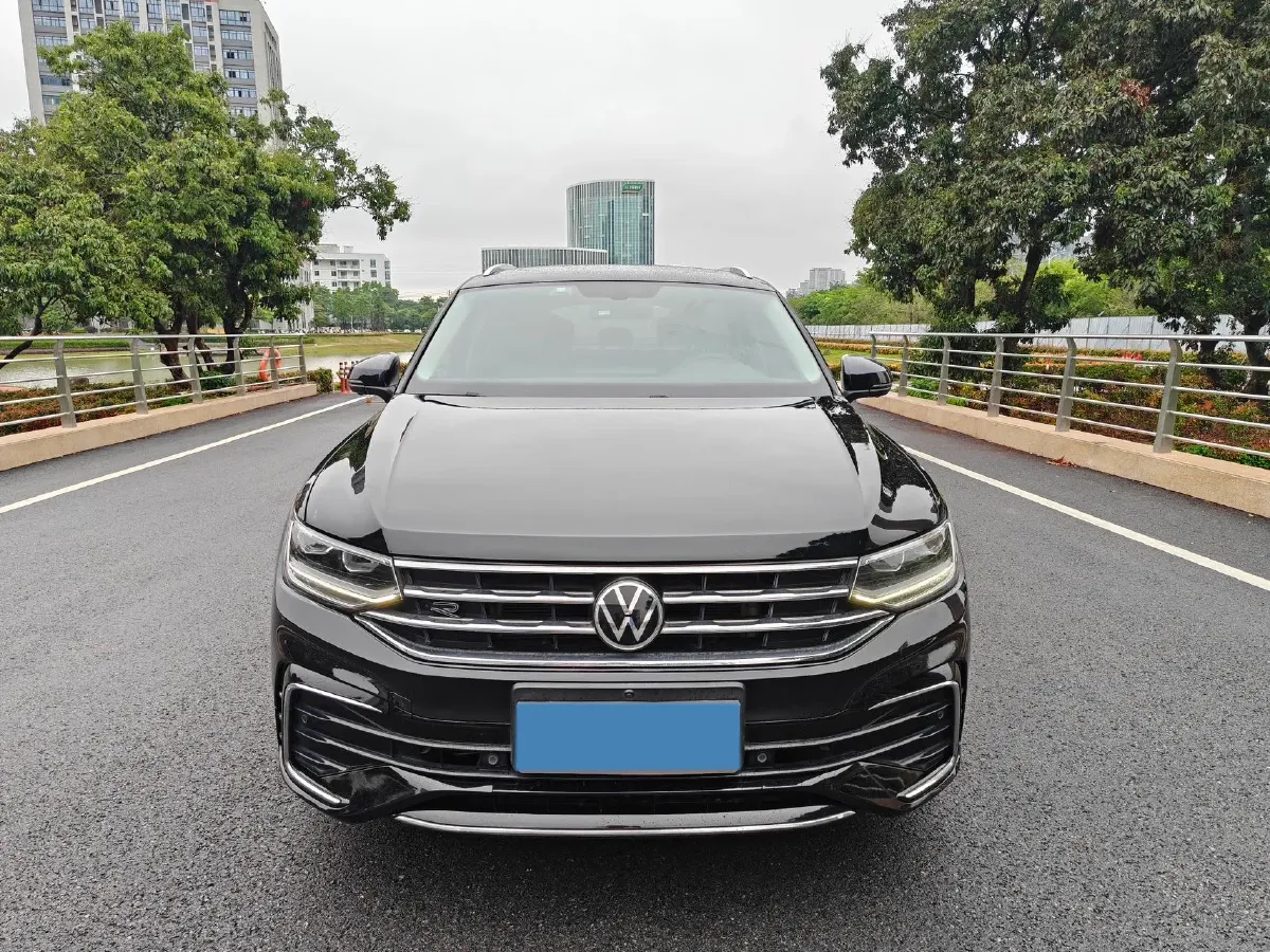 2021 Volkswagen Tiguan X 2.0T 186HP L4 7DCT,autocango,china used car exporter,china ev exporter,chinese used car exporter,chinese used ev exporter