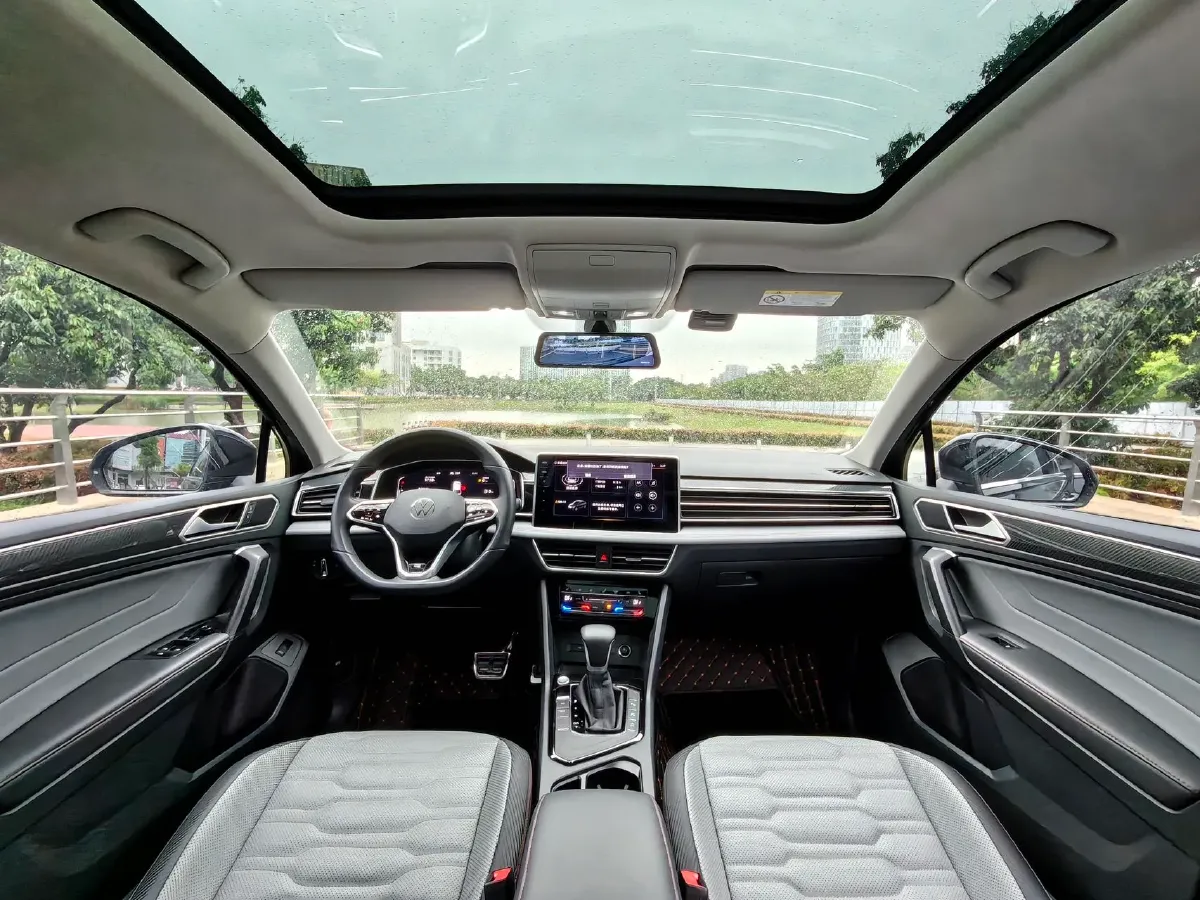 2021 Volkswagen Tiguan X 2.0T 186HP L4 7DCT,autocango,china used car exporter,china ev exporter,chinese used car exporter,chinese used ev exporter