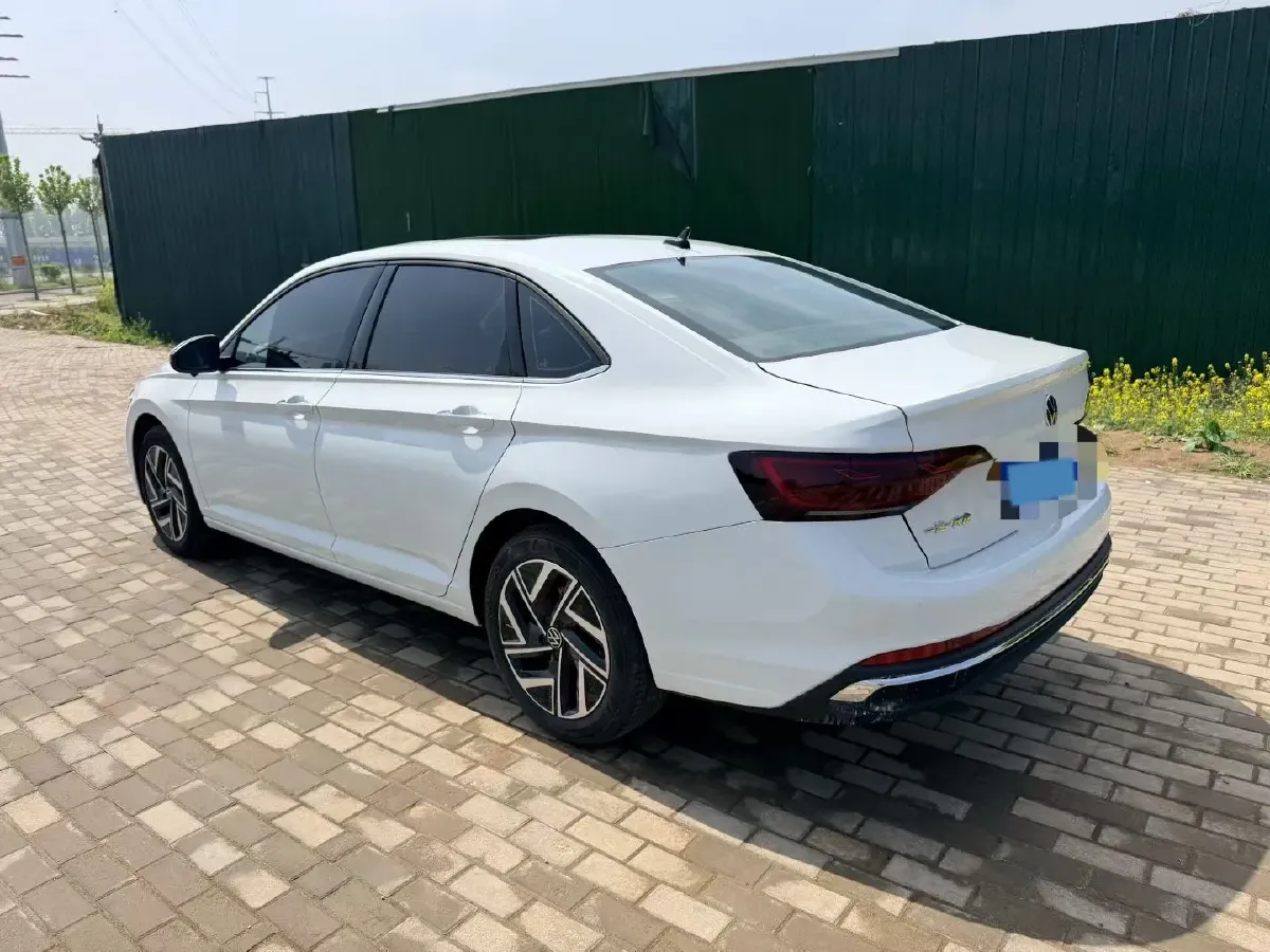 2025 Volkswagen Sagitar 1.5T 160HP L4 7DCT,autocango,china used car exporter,china ev exporter,chinese used car exporter,chinese used ev exporter