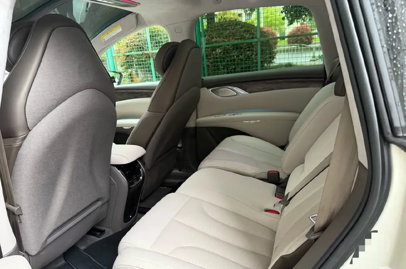 2024 IM LS7 BEV 100KWH,autocango,china used car exporter,china ev exporter,chinese used car exporter,chinese used ev exporter