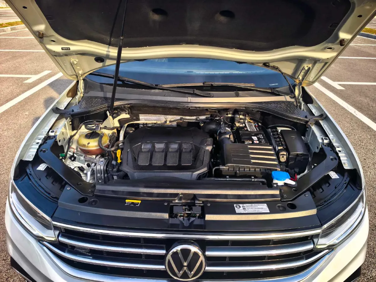 2022 Toyota Wildlander 2.5L 178HP L4 E-CVT Hybrid,autocango,china used car exporter,china ev exporter,chinese used car exporter,chinese used ev exporter