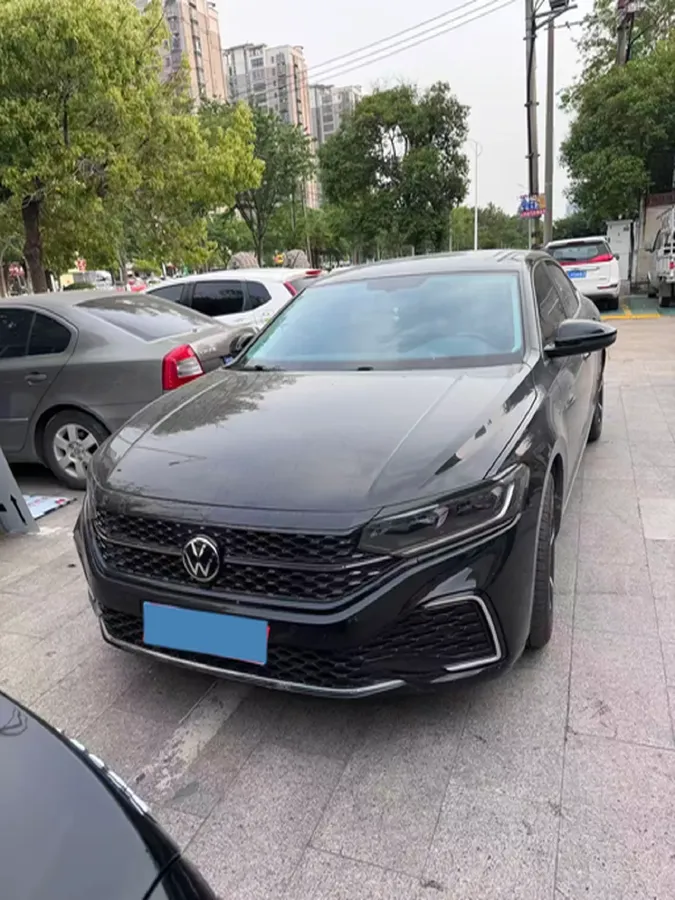 2023 Volkswagen Passat 2.0T 186HP L4 7DCT,autocango,china used car exporter,china ev exporter,chinese used car exporter,chinese used ev exporter