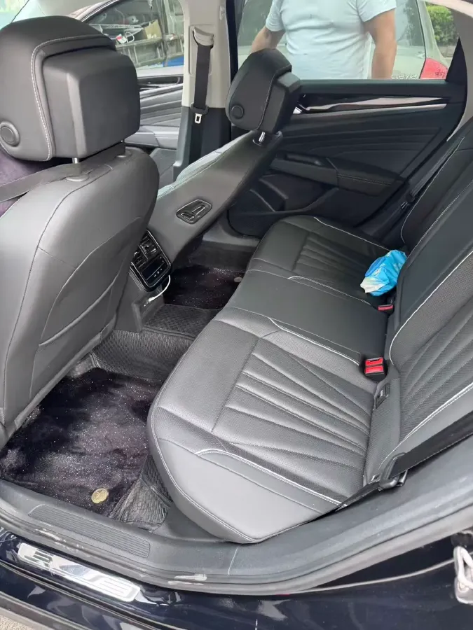 2023 Volkswagen Passat 2.0T 186HP L4 7DCT,autocango,china used car exporter,china ev exporter,chinese used car exporter,chinese used ev exporter