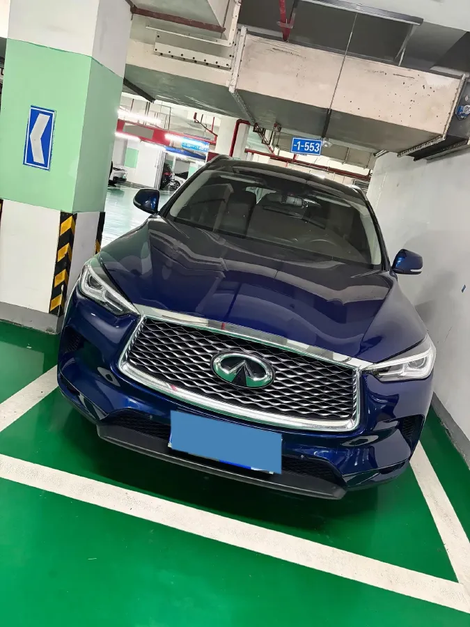 2022 Infiniti QX50 2.0T 261HP L4 CVT,autocango,china used car exporter,china ev exporter,chinese used car exporter,chinese used ev exporter