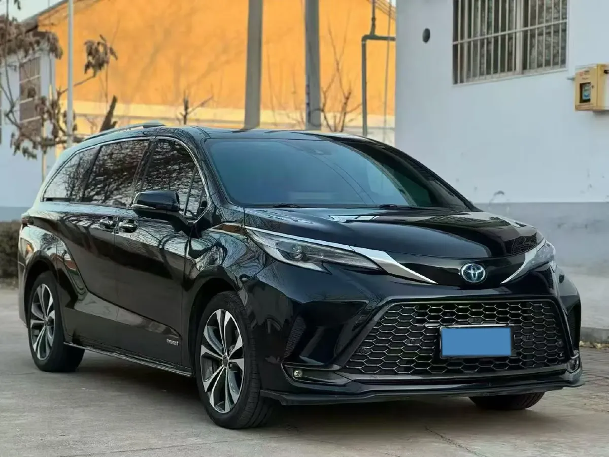 2023 Toyota Granvia 2.5L 189HP L4 E-CVT Hybrid,autocango,china used car exporter,china ev exporter,chinese used car exporter,chinese used ev exporter