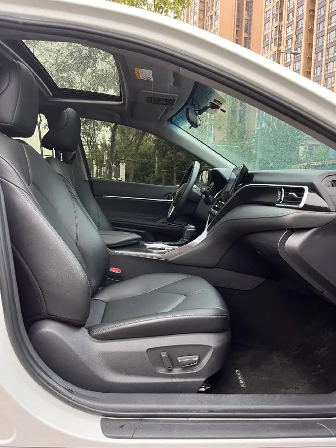 2022 Toyota Camry 2.0L 178HP L4 CVT,autocango,china used car exporter,china ev exporter,chinese used car exporter,chinese used ev exporter