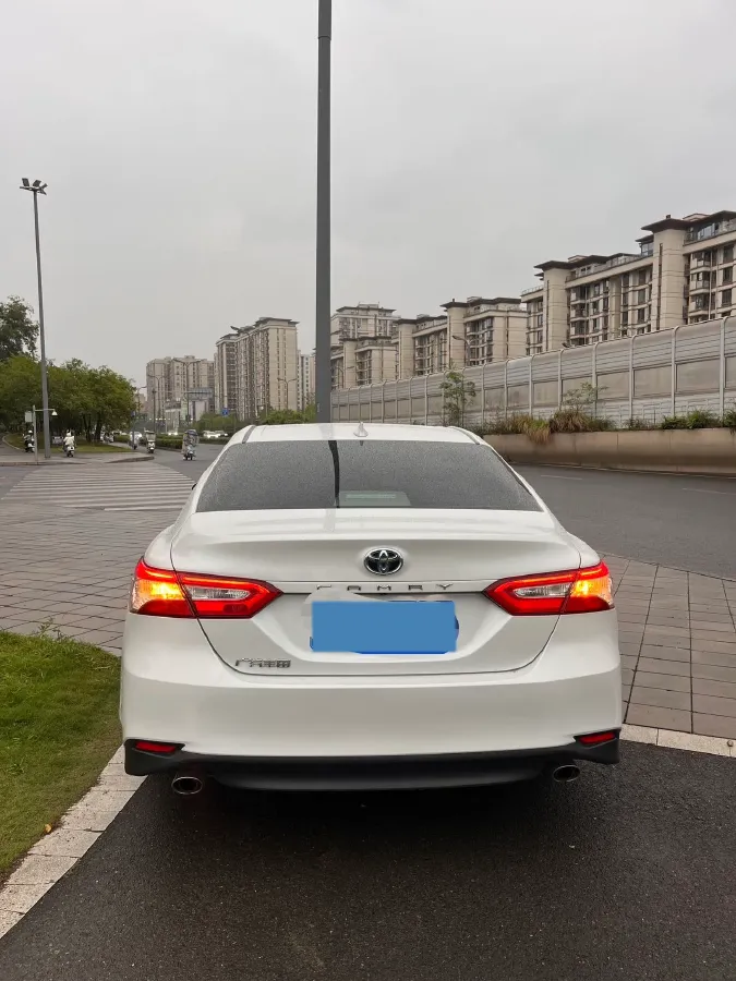 2022 Toyota Camry 2.0L 178HP L4 CVT,autocango,china used car exporter,china ev exporter,chinese used car exporter,chinese used ev exporter