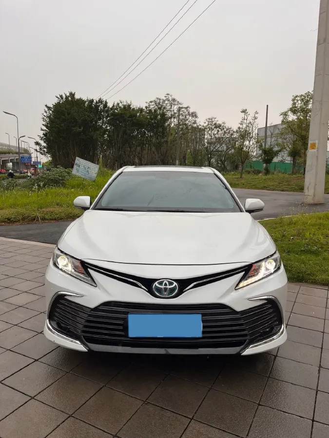 2022 Toyota Camry 2.0L 178HP L4 CVT,autocango,china used car exporter,china ev exporter,chinese used car exporter,chinese used ev exporter