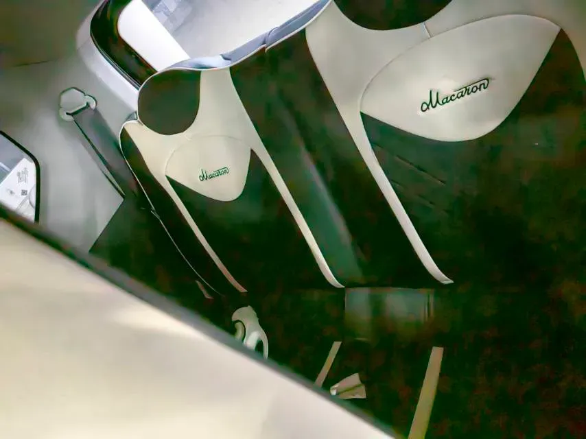 2021 WuLing HongGuang MINI EV BEV 13.9KWH,autocango,china used car exporter,china ev exporter,chinese used car exporter,chinese used ev exporter