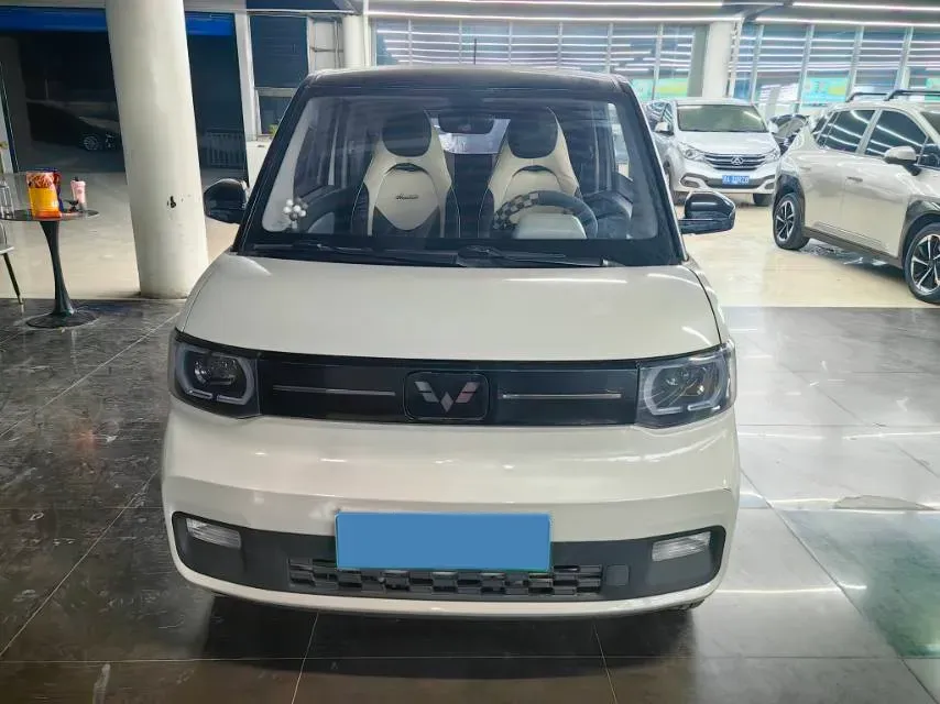 2021 WuLing HongGuang MINI EV BEV 13.9KWH,autocango,china used car exporter,china ev exporter,chinese used car exporter,chinese used ev exporter