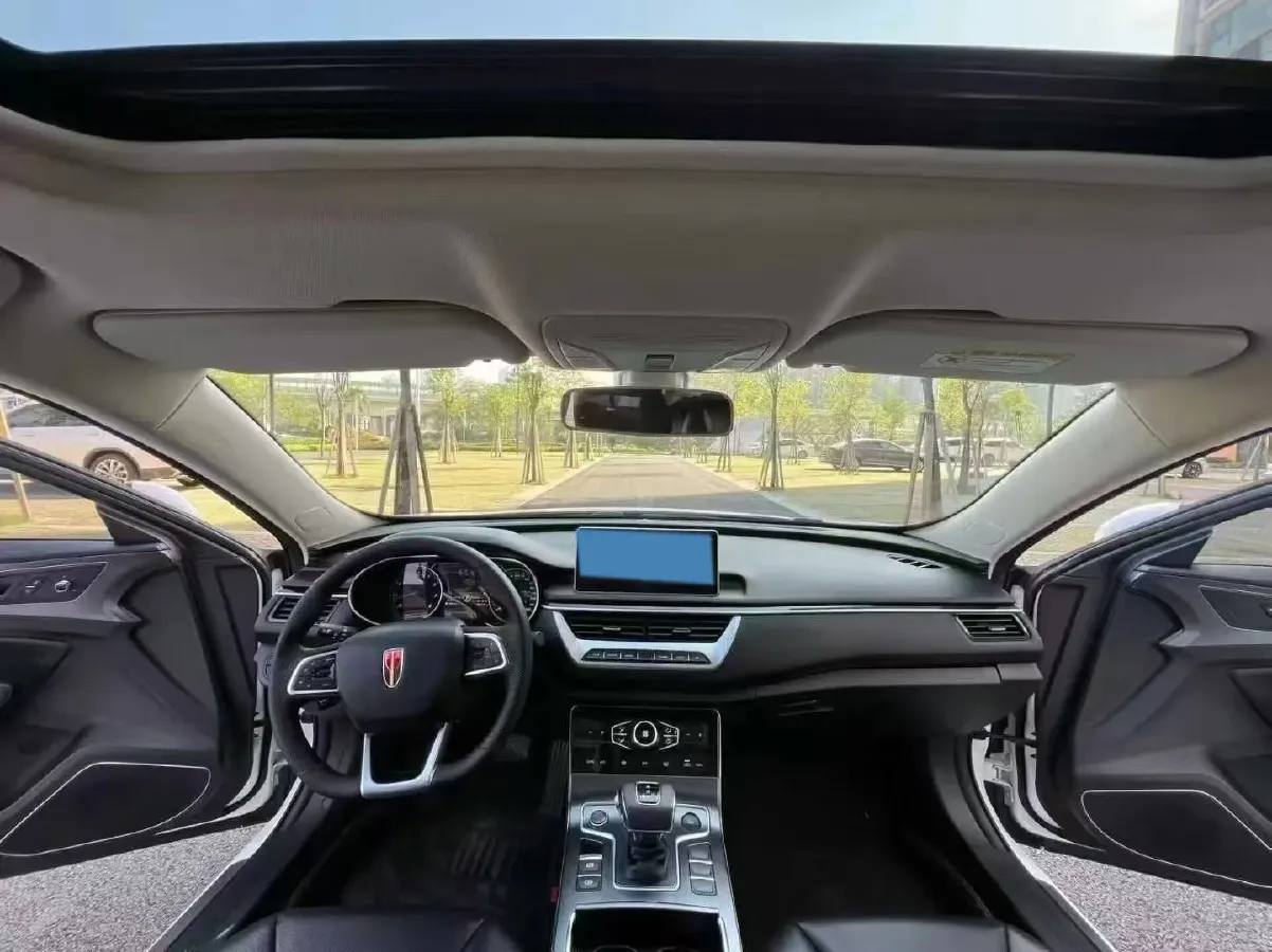 2022 HongQi H5 1.5T 169HP L4 7DCT,autocango,china used car exporter,china ev exporter,chinese used car exporter,chinese used ev exporter