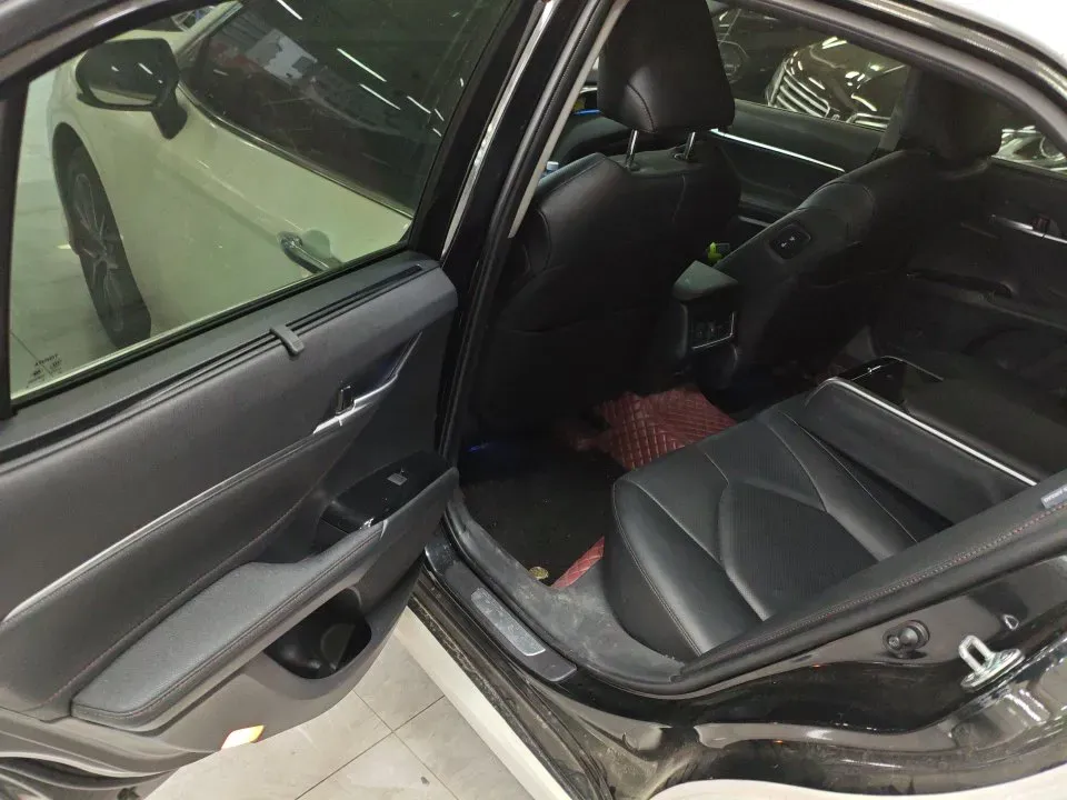 2023 Toyota Camry 2.5L 207HP L4 8AT,autocango,china used car exporter,china ev exporter,chinese used car exporter,chinese used ev exporter