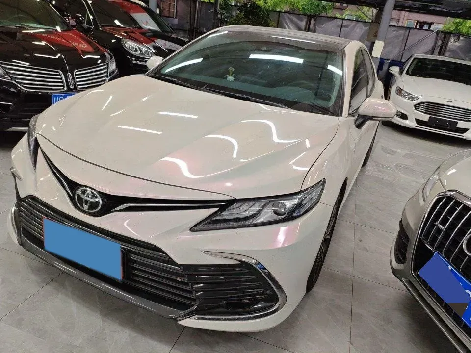 2023 Toyota Camry 2.5L 207HP L4 8AT,autocango,china used car exporter,china ev exporter,chinese used car exporter,chinese used ev exporter