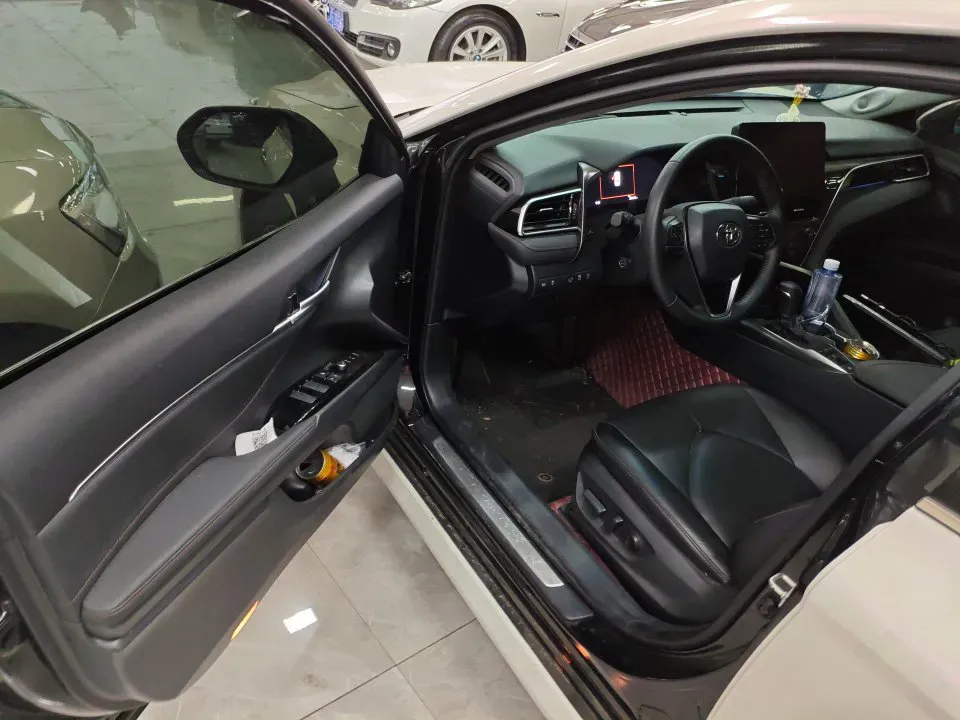 2023 Toyota Camry 2.5L 207HP L4 8AT,autocango,china used car exporter,china ev exporter,chinese used car exporter,chinese used ev exporter