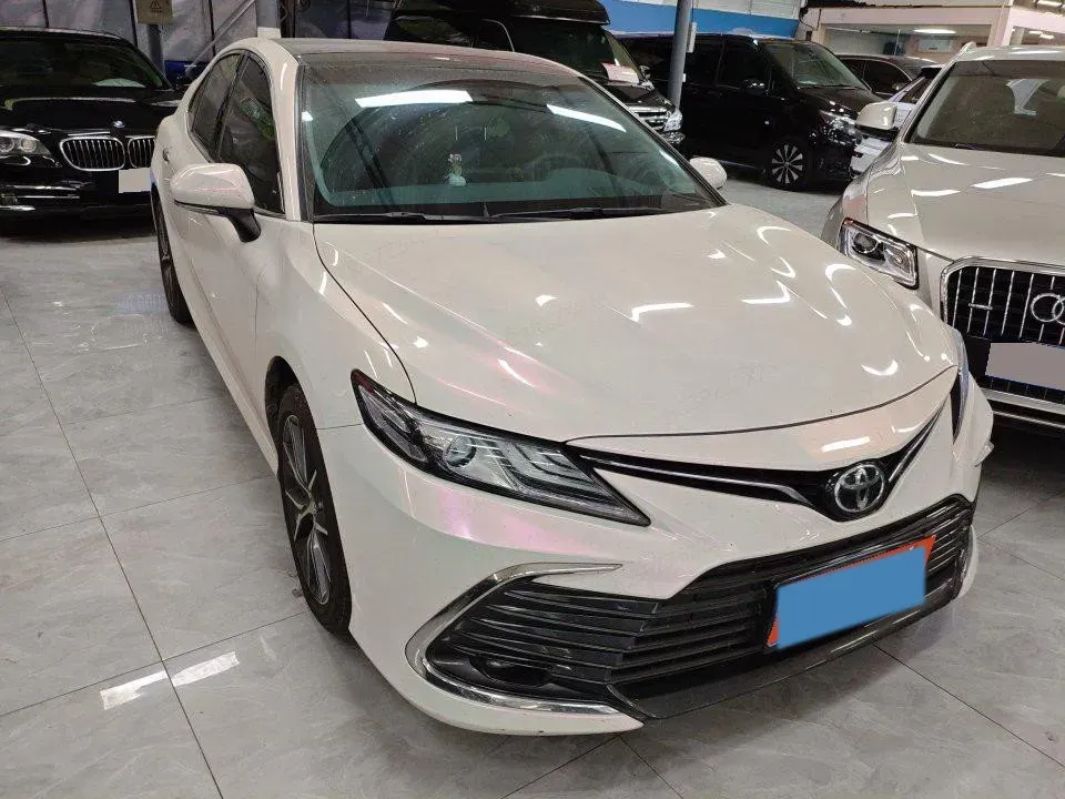 2023 Toyota Camry 2.5L 207HP L4 8AT,autocango,china used car exporter,china ev exporter,chinese used car exporter,chinese used ev exporter