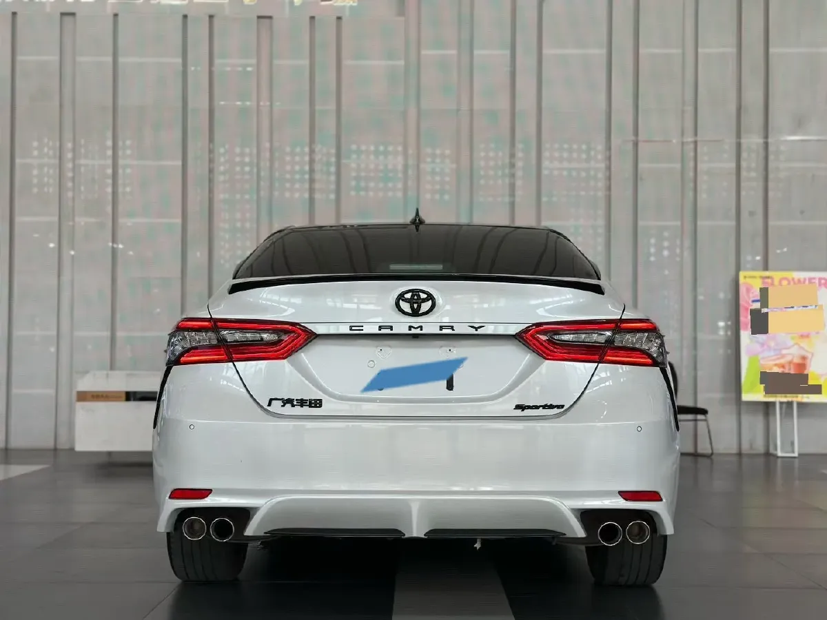 2023 Toyota Camry 2.5L 207HP L4 8AT,autocango,china used car exporter,china ev exporter,chinese used car exporter,chinese used ev exporter