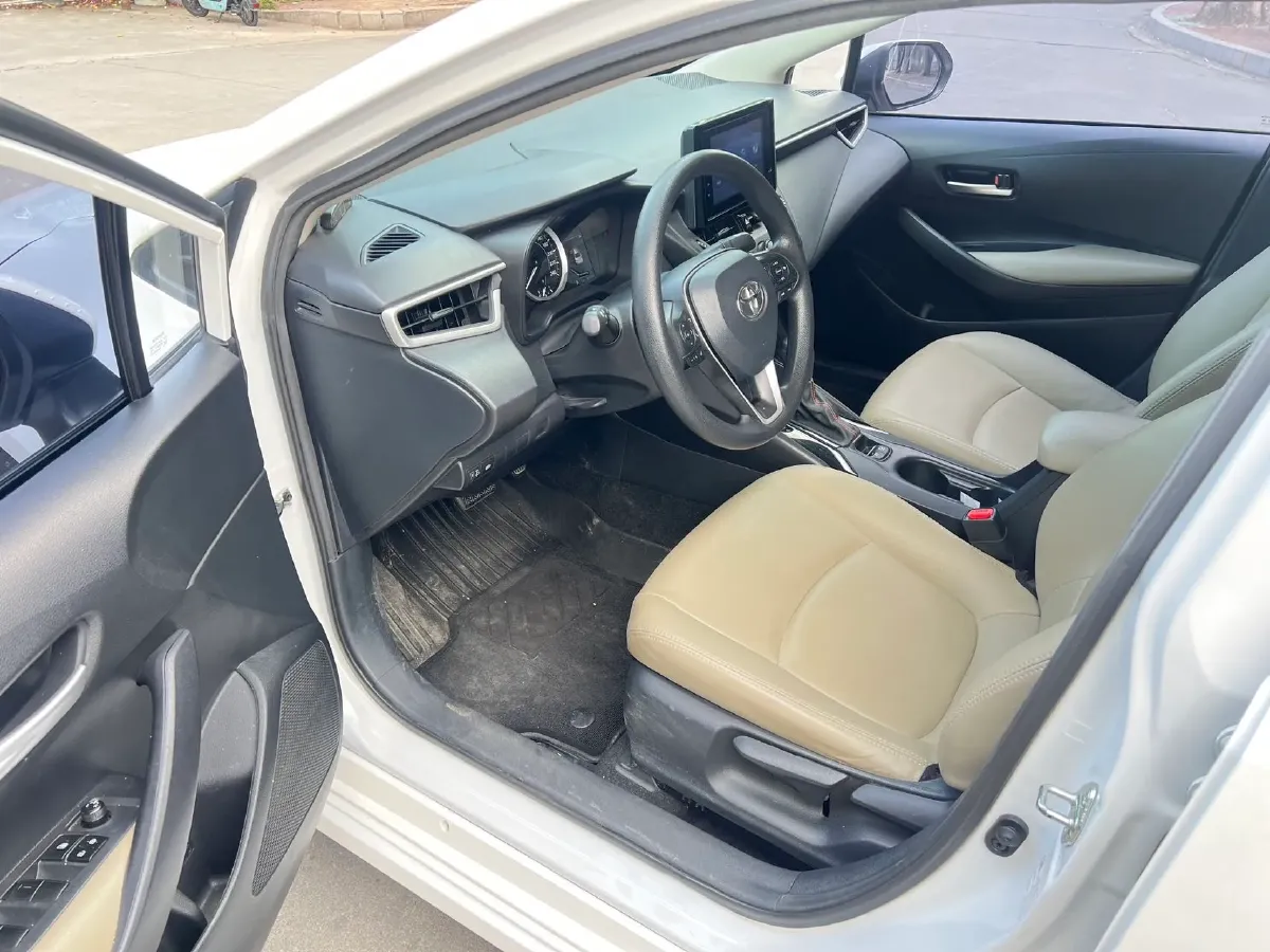 2021 Toyota Corolla 1.2T 116HP L4 CVT,autocango,china used car exporter,china ev exporter,chinese used car exporter,chinese used ev exporter