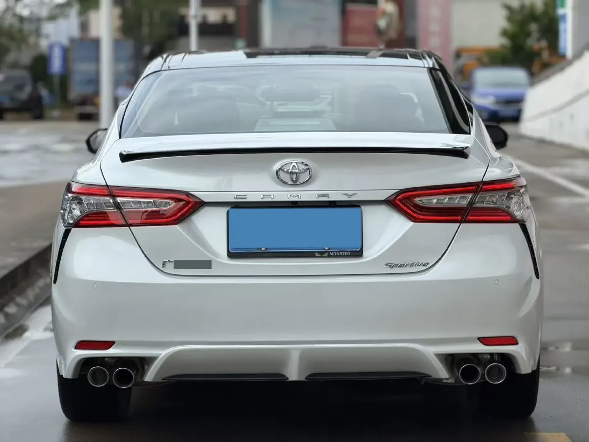 2021 Toyota Camry 2.5L 209HP L4 8AT,autocango,china used car exporter,china ev exporter,chinese used car exporter,chinese used ev exporter