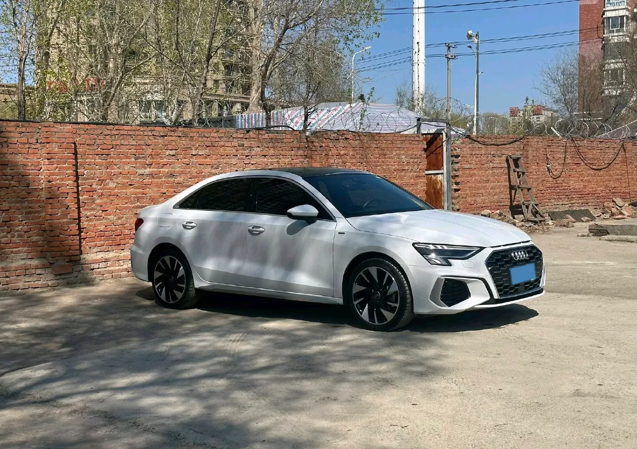 2022 Audi A3 1.4T 150HP L4 7DCT,autocango,china used car exporter,china ev exporter,chinese used car exporter,chinese used ev exporter