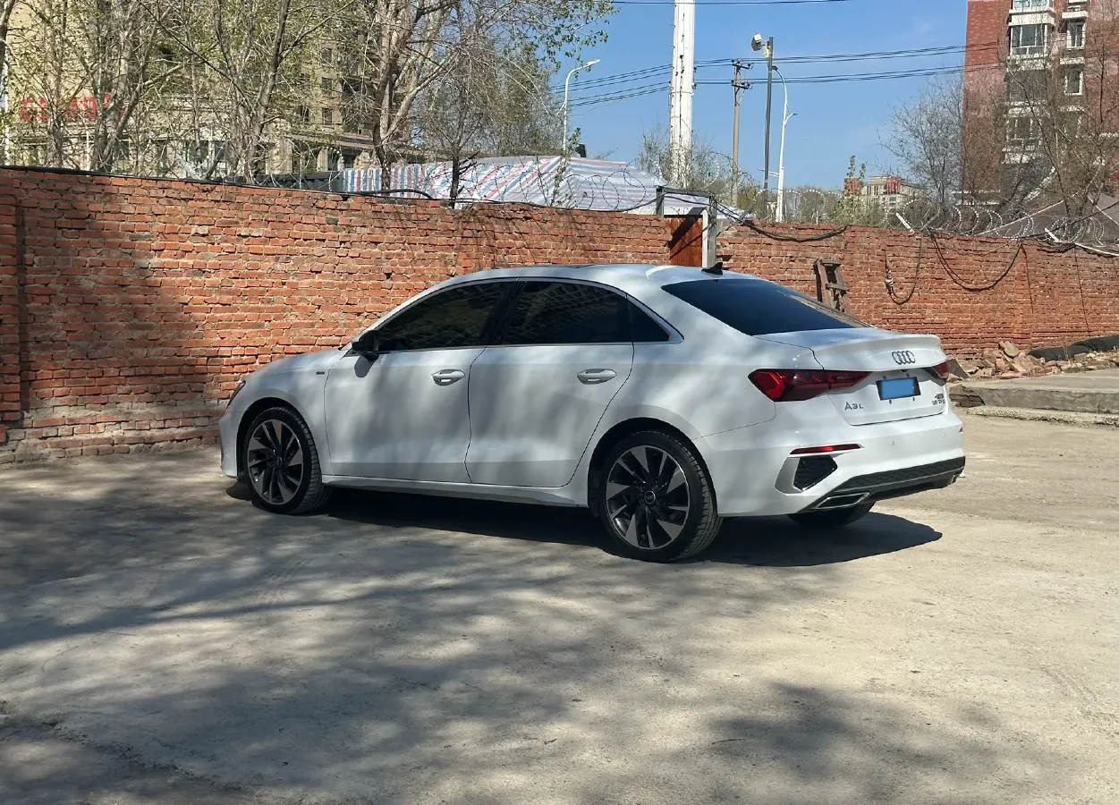 2022 Audi A3 1.4T 150HP L4 7DCT,autocango,china used car exporter,china ev exporter,chinese used car exporter,chinese used ev exporter