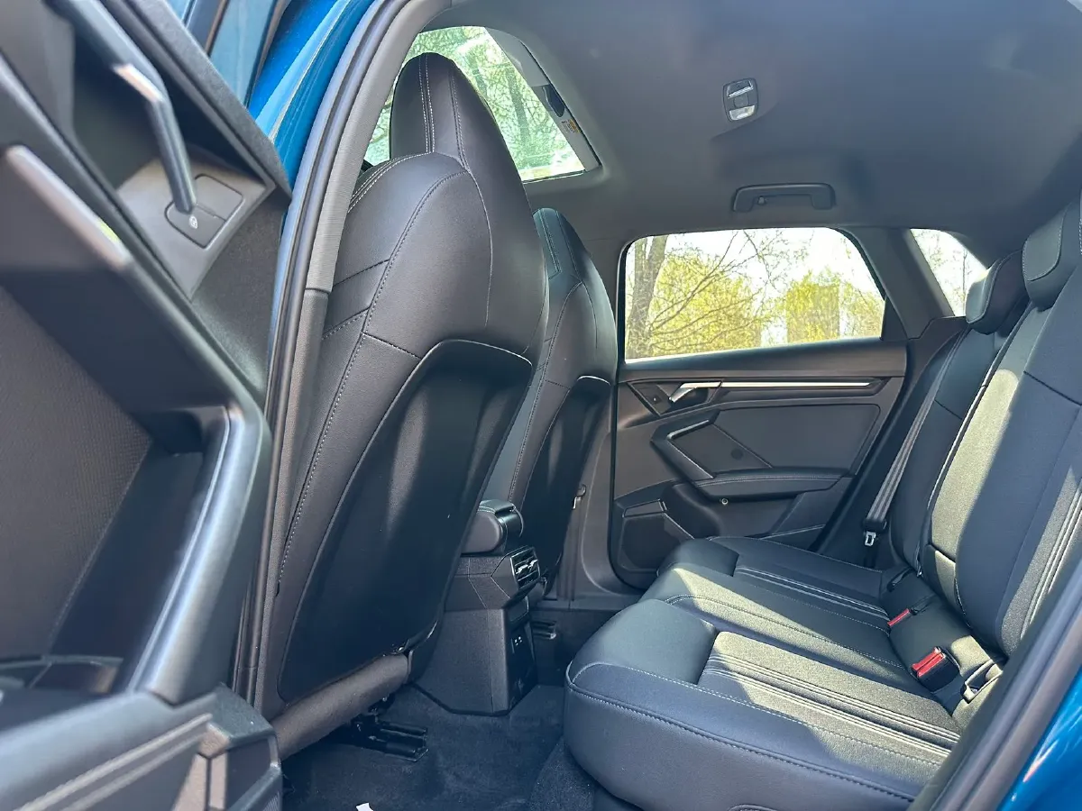 2022 Audi A3 1.4T 150HP L4 7DCT,autocango,china used car exporter,china ev exporter,chinese used car exporter,chinese used ev exporter