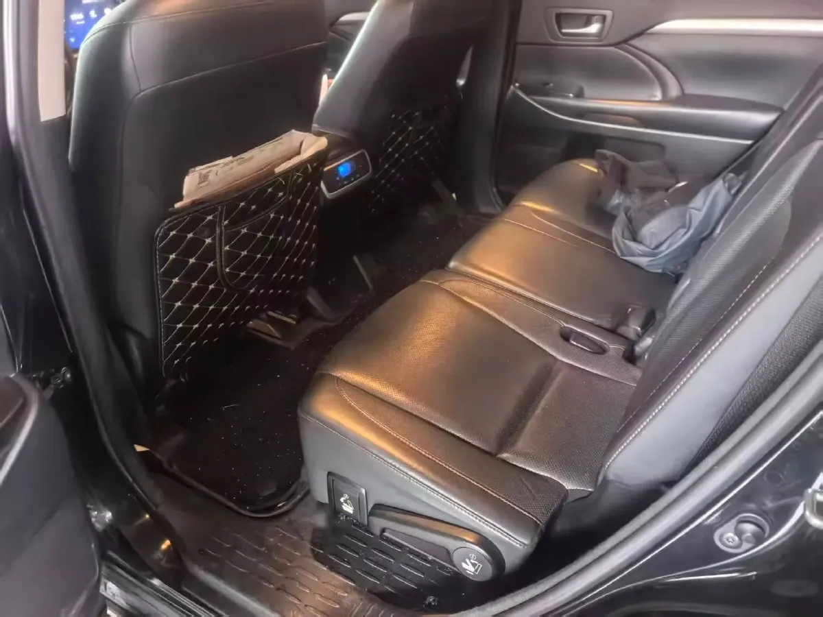 2018 Toyota Highlander 2.0T 220HP L4 6AT,autocango,china used car exporter,china ev exporter,chinese used car exporter,chinese used ev exporter