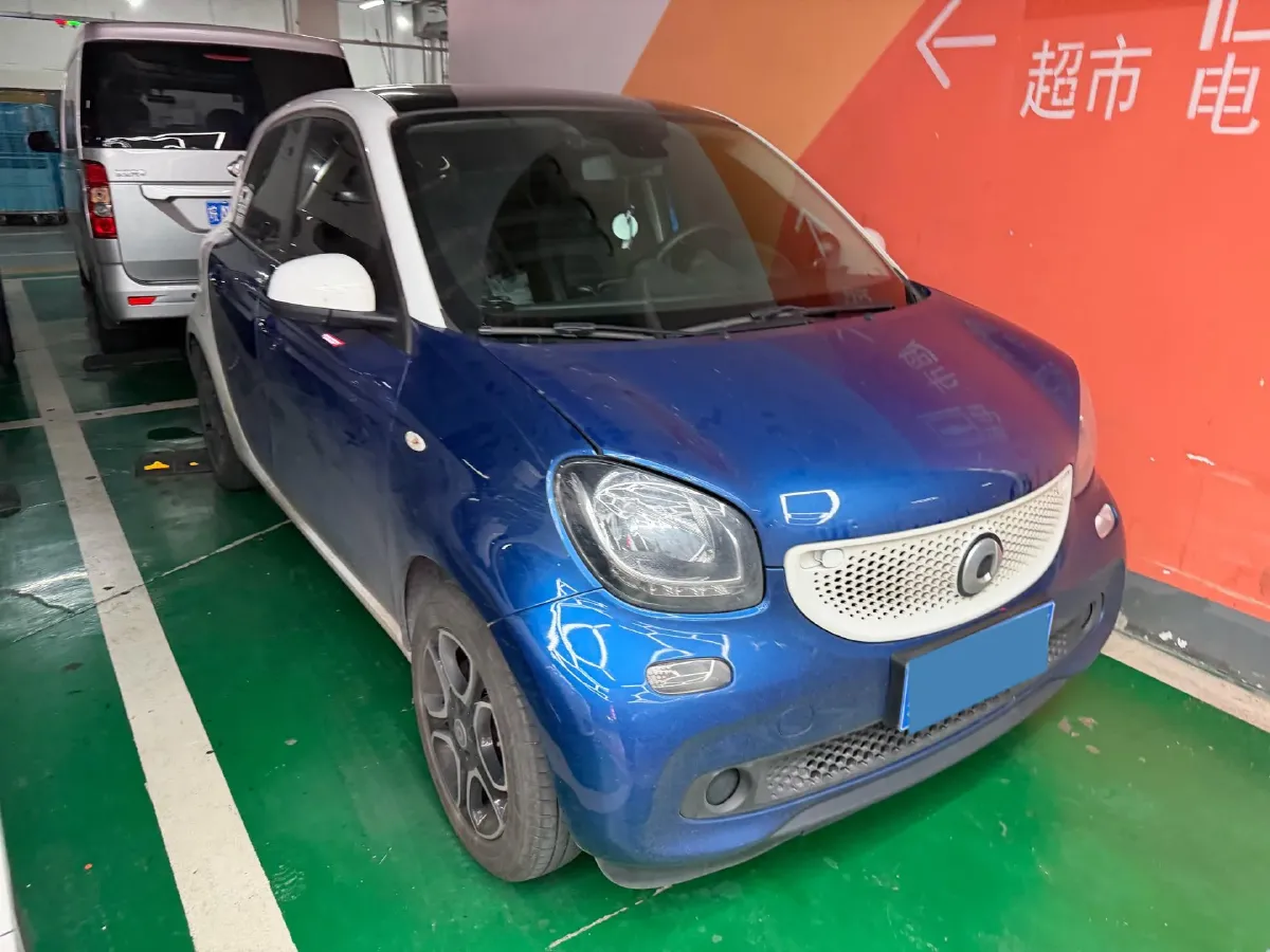 2018 Jeep Renegade 2.0L 148HP L4 9AT,autocango,china used car exporter,china ev exporter,chinese used car exporter,chinese used ev exporter