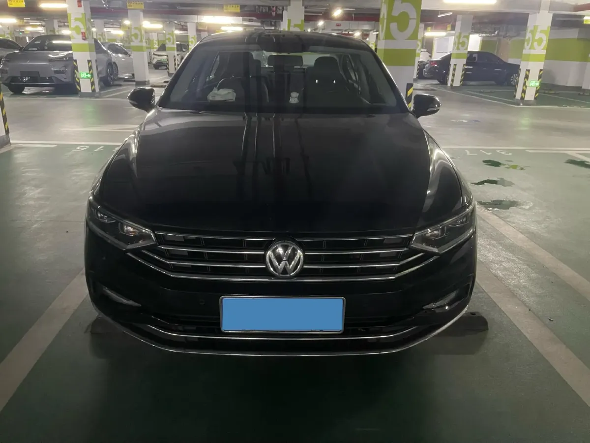 2020 Volkswagen Magotan 1.4T 150HP L4 7DCT,autocango,china used car exporter,china ev exporter,chinese used car exporter,chinese used ev exporter