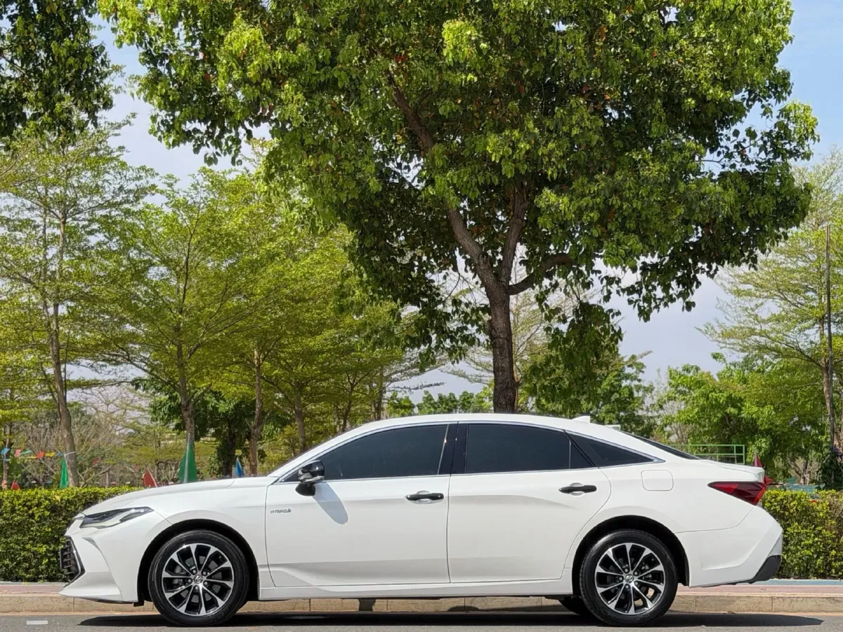 2022 Toyota Avalon 2.5L 178HP L4 E-CVT Hybrid,autocango,china used car exporter,china ev exporter,chinese used car exporter,chinese used ev exporter