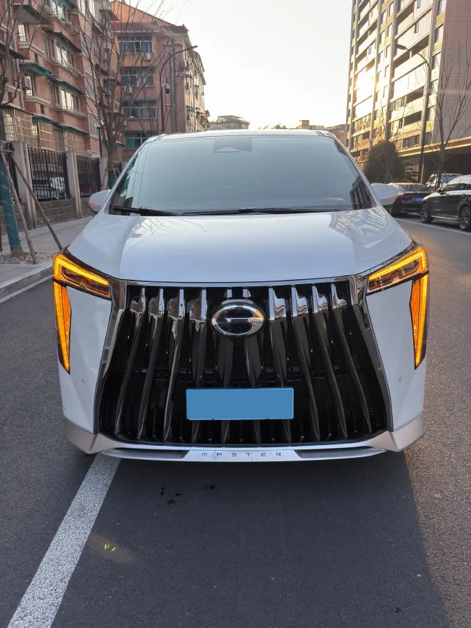2023 GAC Trumpchi M8 2.0T 190HP L4 E-CVT Hybrid,autocango,china used car exporter,china ev exporter,chinese used car exporter,chinese used ev exporter
