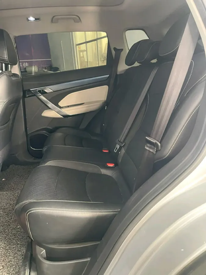 2022 Geely Azkarra 1.8T 184HP L4 7DCT,autocango,china used car exporter,china ev exporter,chinese used car exporter,chinese used ev exporter