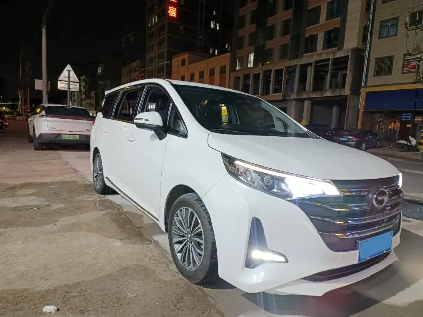 2021 GAC Trumpchi M6 1.5T 169HP L4 7DCT,autocango,china used car exporter,china ev exporter,chinese used car exporter,chinese used ev exporter