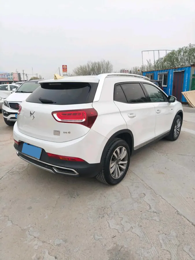 2016 DS 6 1.6T 167HP L4 6AT,autocango,china used car exporter,china ev exporter,chinese used car exporter,chinese used ev exporter