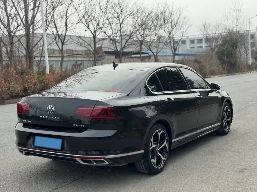 2023 Volkswagen Magotan 2.0T 186HP L4 7DCT,autocango,china used car exporter,china ev exporter,chinese used car exporter,chinese used ev exporter