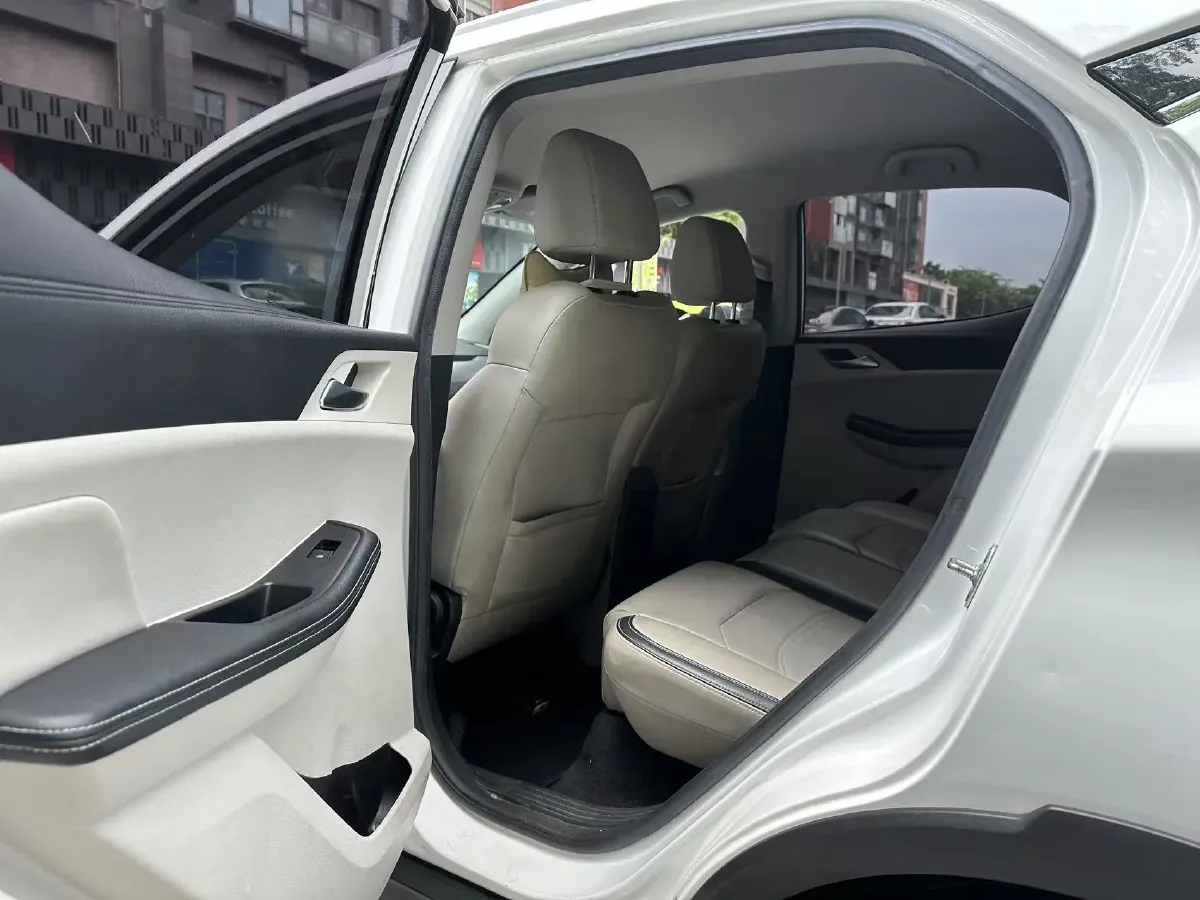2021 BYD Song Pro 1.5T 160HP L4 7DCT,autocango,china used car exporter,china ev exporter,chinese used car exporter,chinese used ev exporter