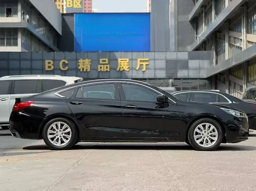 2019 HongQi H5 1.8T 180HP L4 6AT,autocango,china used car exporter,china ev exporter,chinese used car exporter,chinese used ev exporter