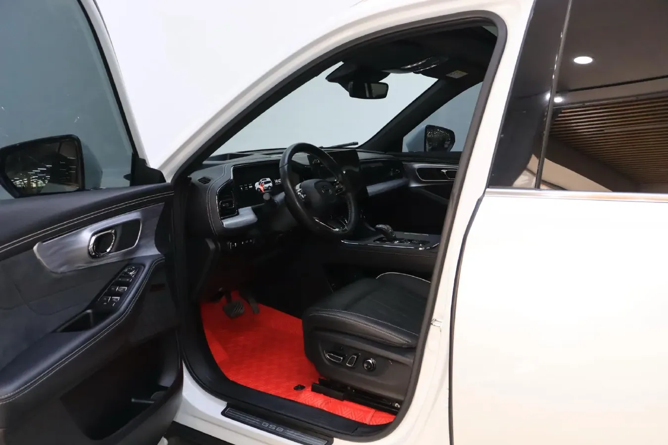 2024 GAC Trumpchi GS8 2.0T 190HP L4 E-CVT Hybrid,autocango,china used car exporter,china ev exporter,chinese used car exporter,chinese used ev exporter