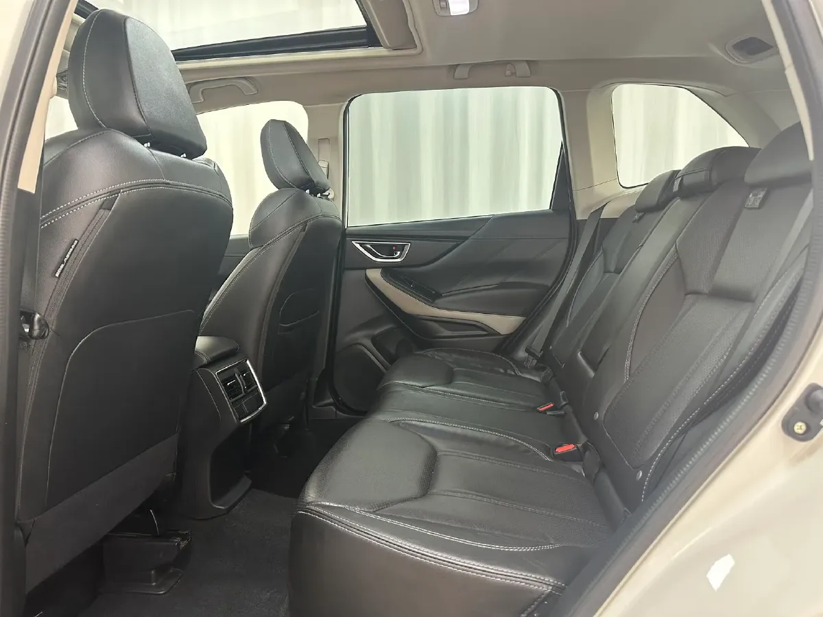 2022 Subaru Forester 2.0L 154HP H4 CVT,autocango,china used car exporter,china ev exporter,chinese used car exporter,chinese used ev exporter