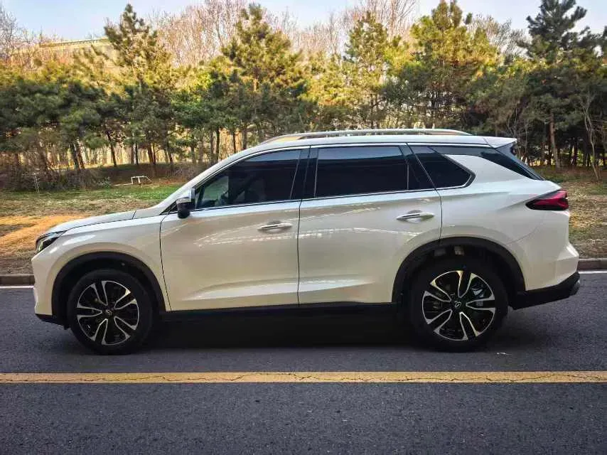 2021 GAC Trumpchi GS4 Plus 1.5T 169HP L4 6AT,autocango,china used car exporter,china ev exporter,chinese used car exporter,chinese used ev exporter