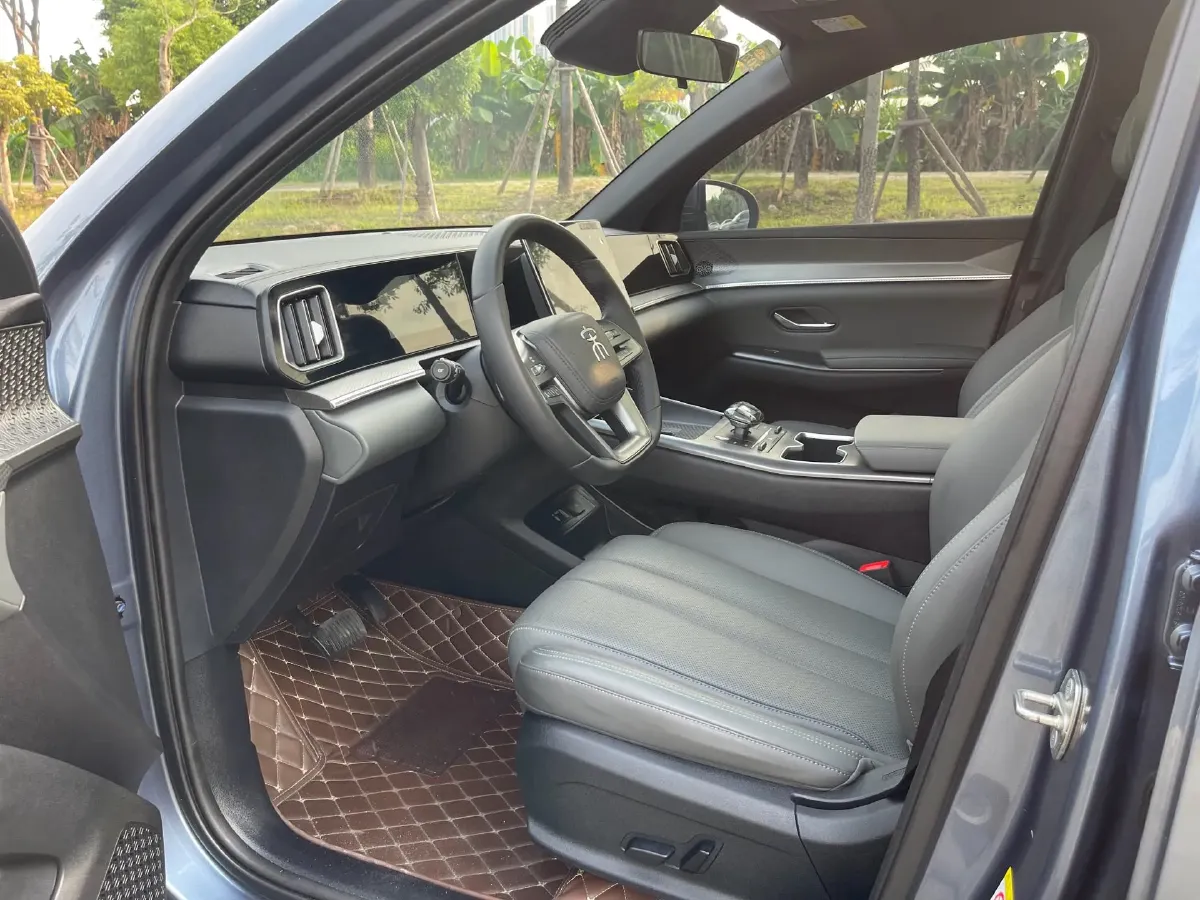 2025 BYD Song Pro 1.5L 101HP L4 E-CVT PHEV 18.3KWH,autocango,china used car exporter,china ev exporter,chinese used car exporter,chinese used ev exporter