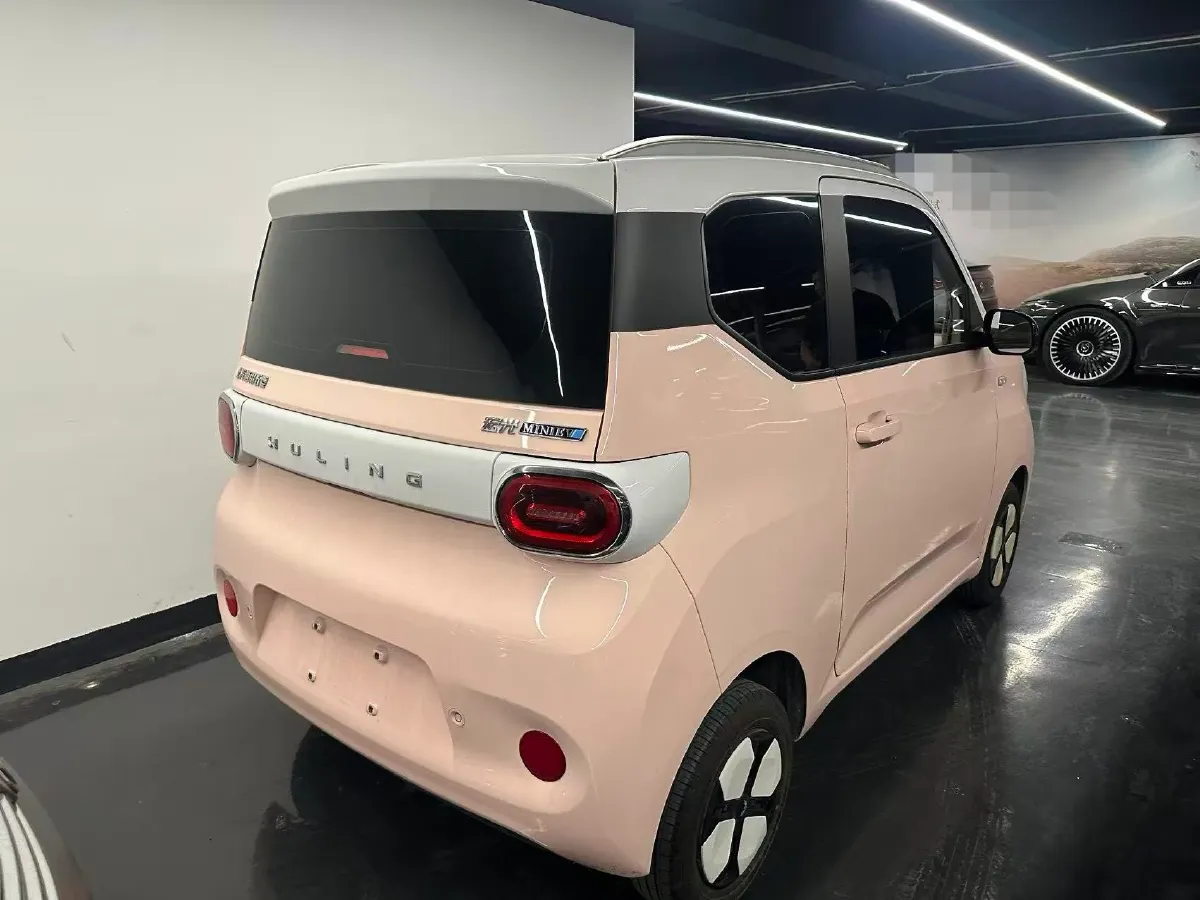 2024 WuLing HongGuang MINI EV BEV 17.3KWH,autocango,china used car exporter,china ev exporter,chinese used car exporter,chinese used ev exporter