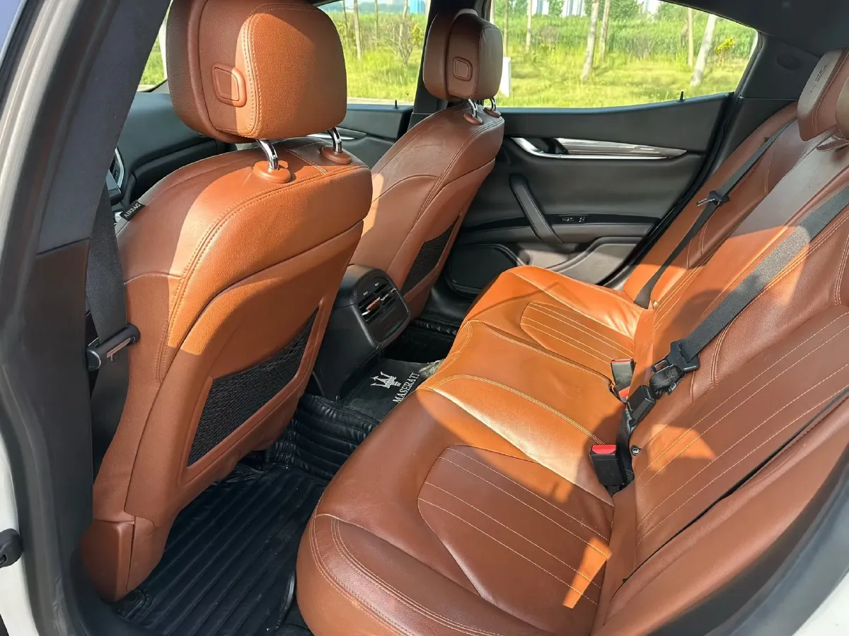 2017 Maserati Ghibli 3.0T 350HP V6 8AT,autocango,china used car exporter,china ev exporter,chinese used car exporter,chinese used ev exporter
