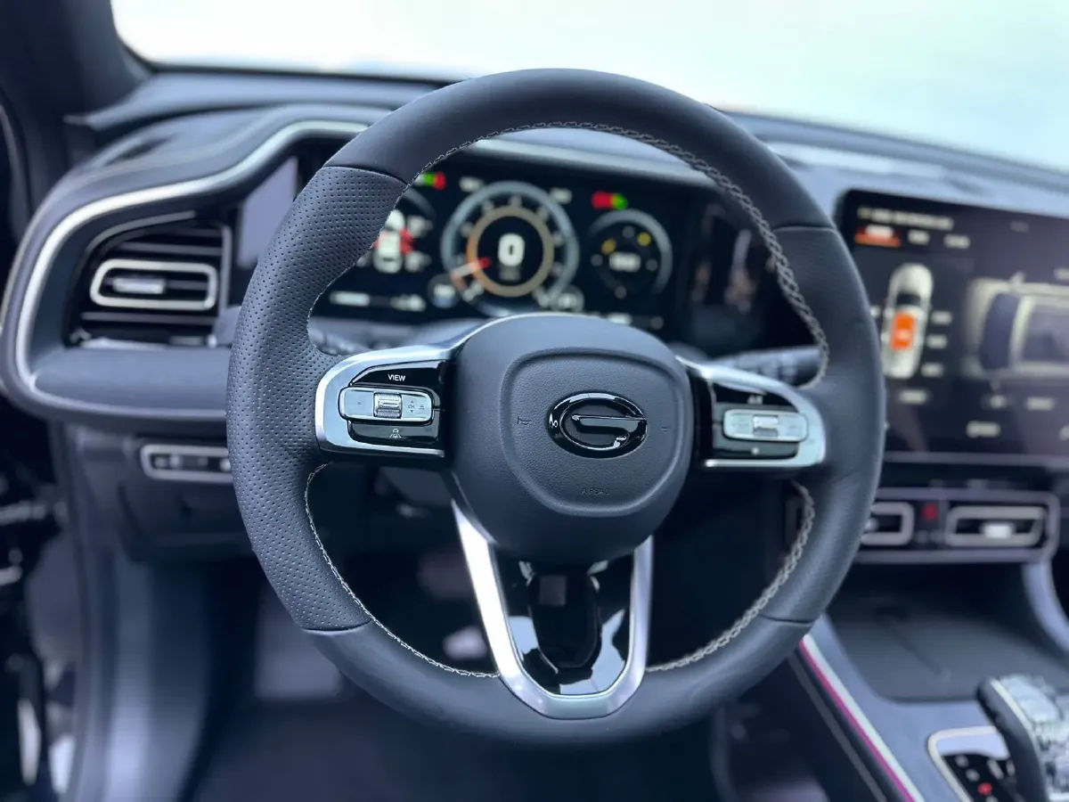 2025 GAC Trumpchi GS8 2.0T 252HP L4 8AT,autocango,china used car exporter,china ev exporter,chinese used car exporter,chinese used ev exporter