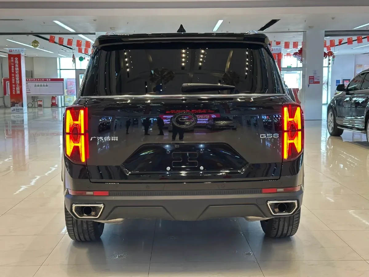 2025 GAC Trumpchi GS8 2.0T 252HP L4 8AT,autocango,china used car exporter,china ev exporter,chinese used car exporter,chinese used ev exporter