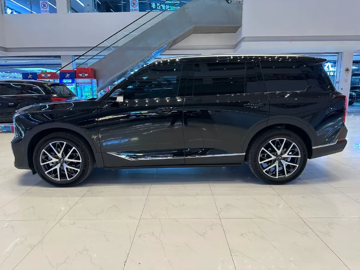 2025 GAC Trumpchi GS8 2.0T 252HP L4 8AT,autocango,china used car exporter,china ev exporter,chinese used car exporter,chinese used ev exporter
