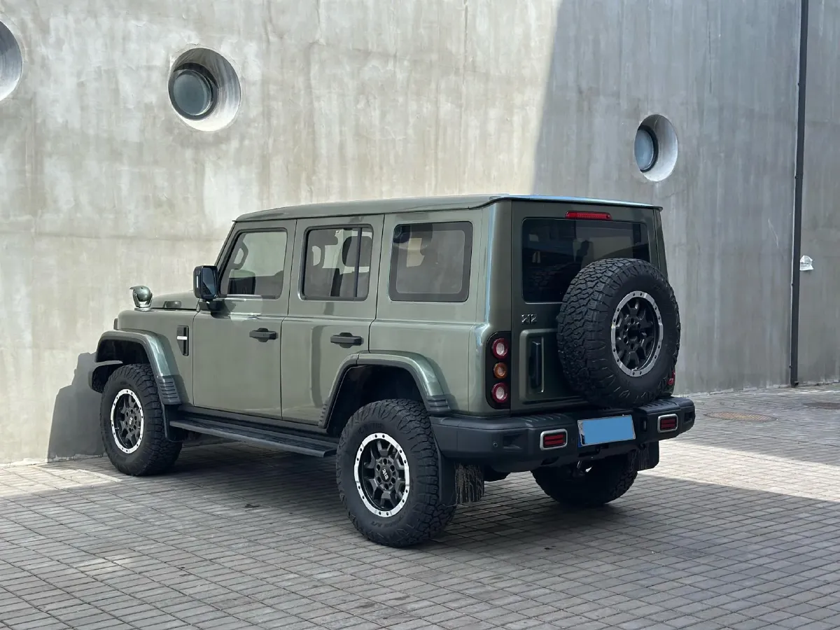 2025 212 212 T01 2.0T 252HP L4 8AT,autocango,china used car exporter,china ev exporter,chinese used car exporter,chinese used ev exporter