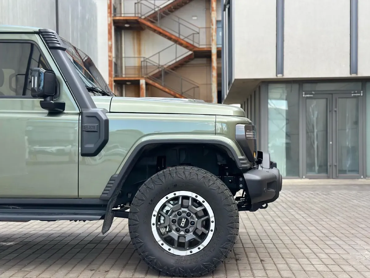 2025 212 212 T01 2.0T 252HP L4 8AT,autocango,china used car exporter,china ev exporter,chinese used car exporter,chinese used ev exporter